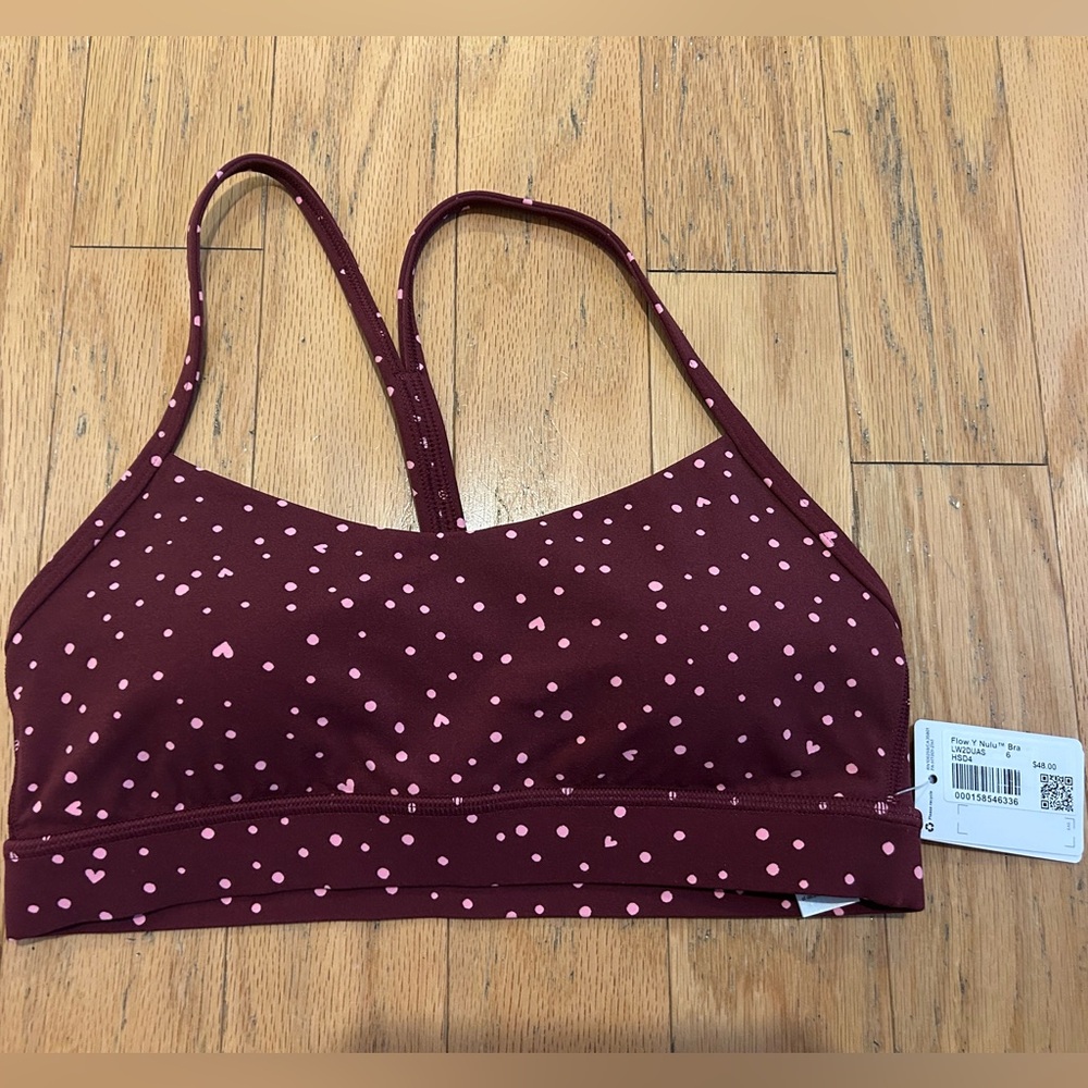 Lululemon NWT heart scatter dot print bra